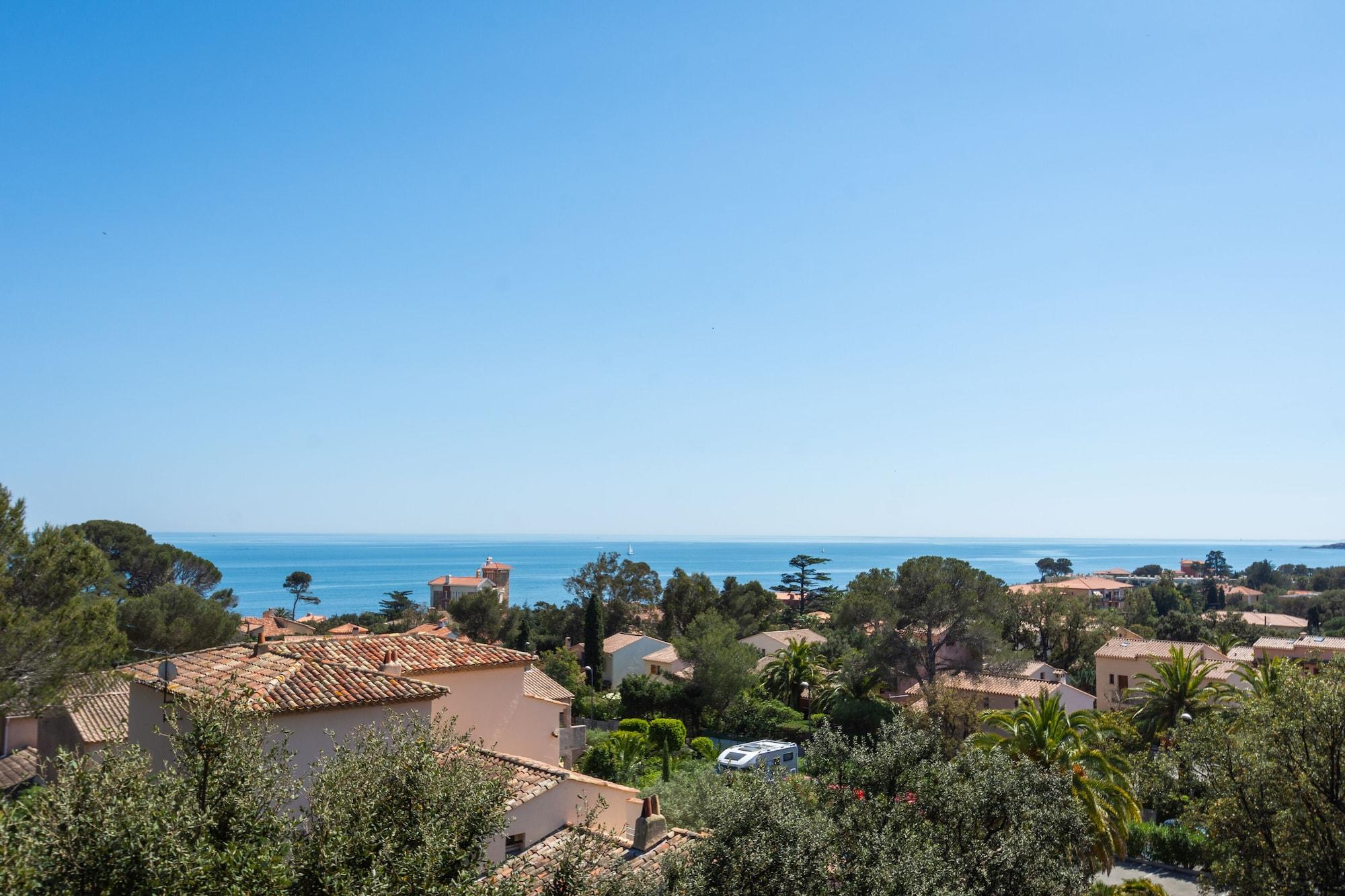Vacanceole - Les Calanques Du Parc Fréjus Екстериор снимка
