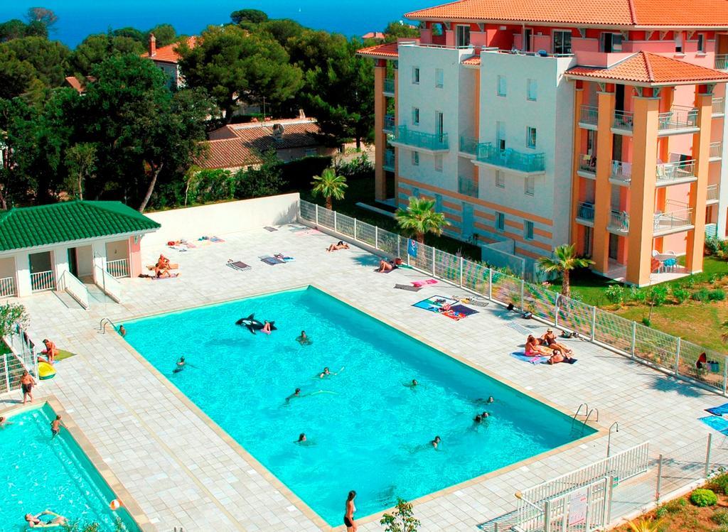 Vacanceole - Les Calanques Du Parc Fréjus Екстериор снимка
