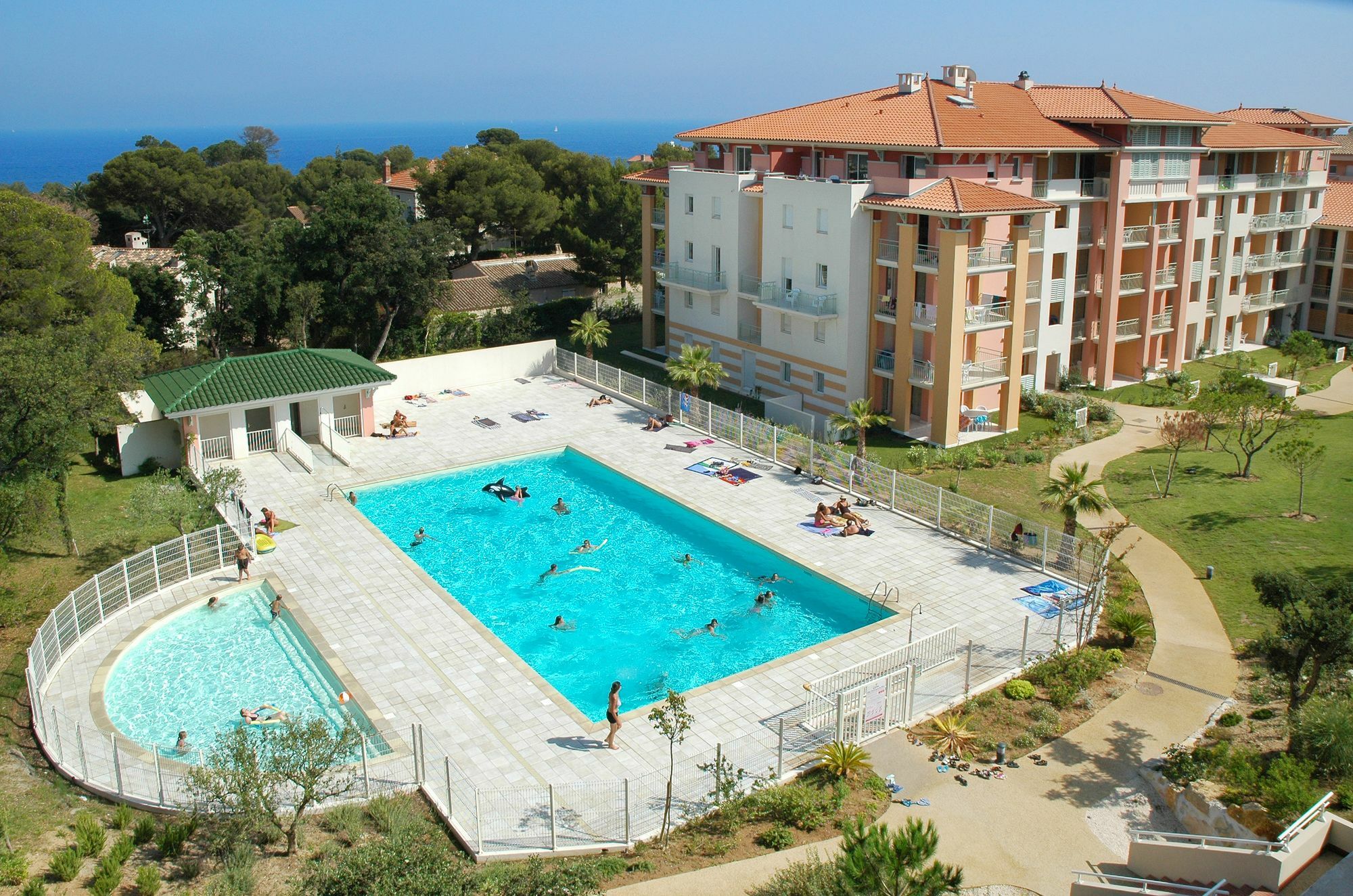 Vacanceole - Les Calanques Du Parc Fréjus Екстериор снимка